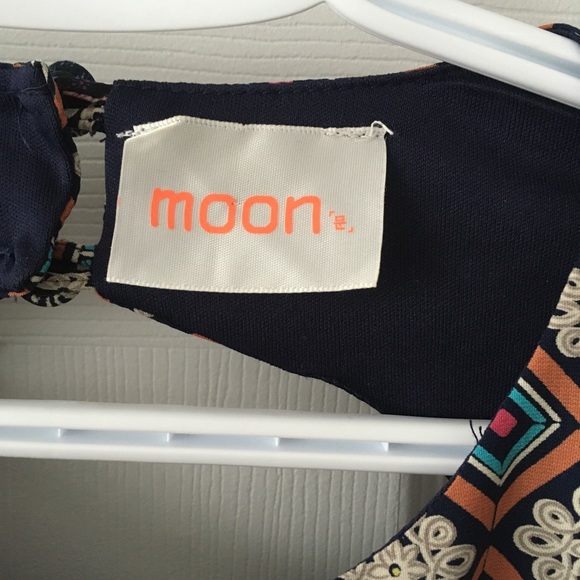 Moon Patterned Dress - Picture 4 of 7